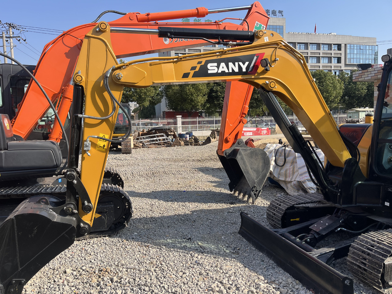 SANY SY60C - Excavator pe şenile: Foto 3 SANY SY60C - Excavator pe şenile: Foto 3