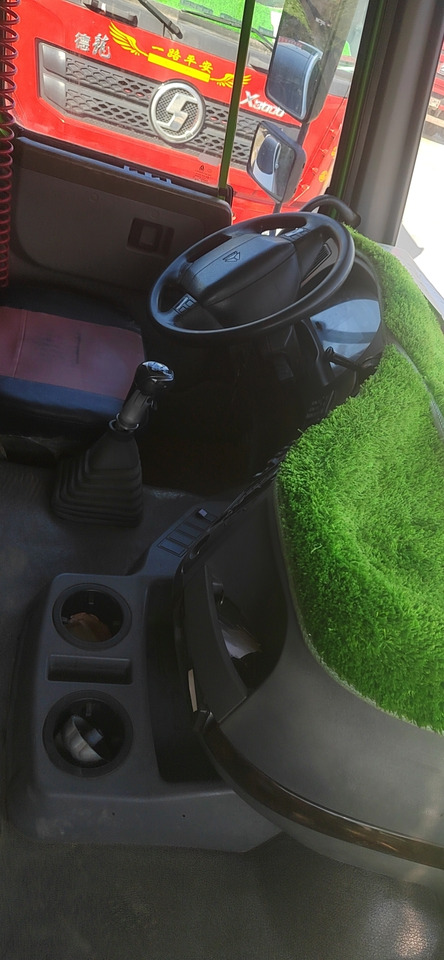 SINOTRUK HOWO - Camion furgon: Foto 4 SINOTRUK HOWO - Camion furgon: Foto 4