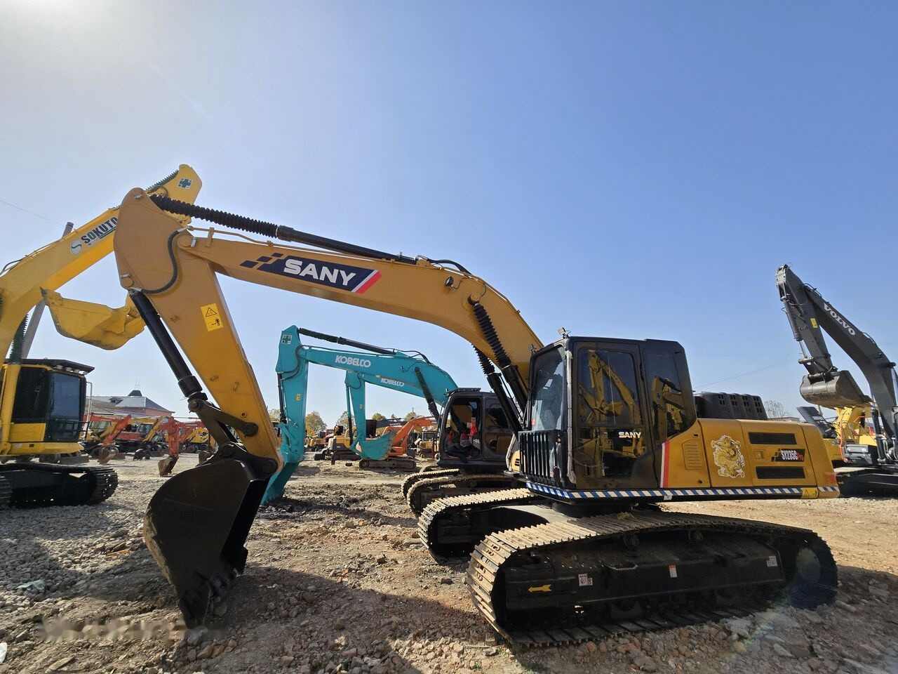 Sany SY235 - Excavator pe şenile: Foto 2 Sany SY235 - Excavator pe şenile: Foto 2