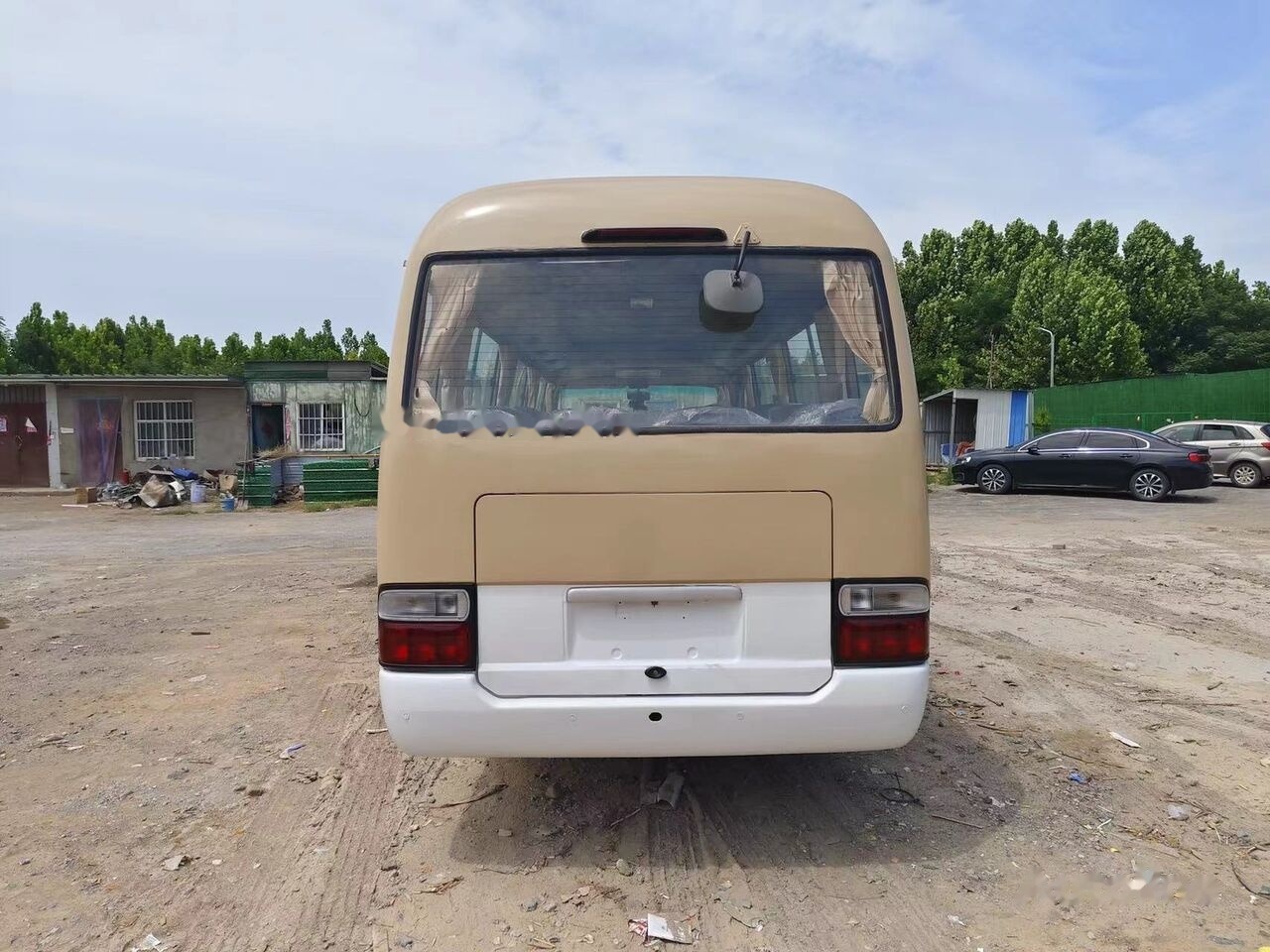 Toyota Coaster - Autobuz urban: Foto 3 Toyota Coaster - Autobuz urban: Foto 3