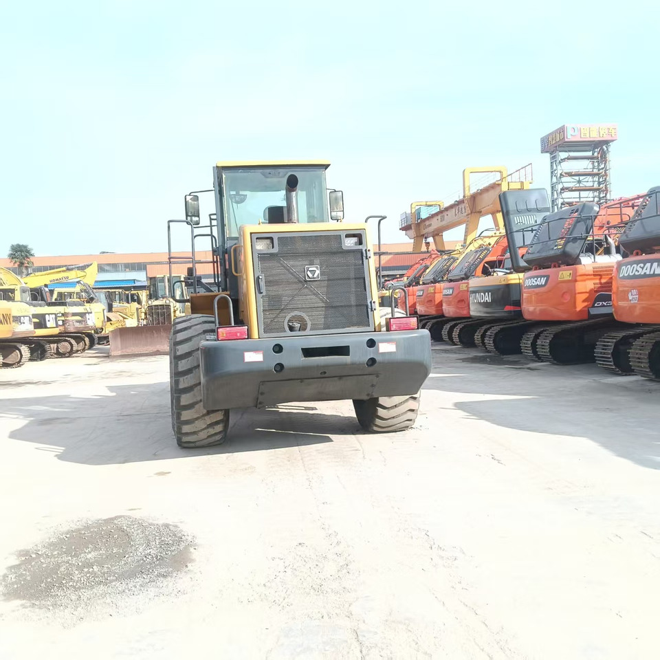 XCMG LW600FV - Încărcător frontal pe pneuri: Foto 5 XCMG LW600FV - Încărcător frontal pe pneuri: Foto 5