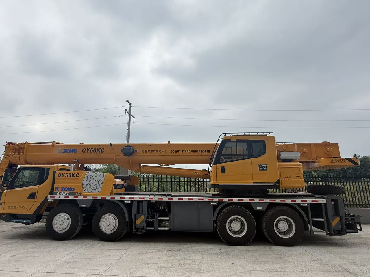 XCMG QY50KC - Camion cu macara: Foto 1 XCMG QY50KC - Camion cu macara: Foto 1
