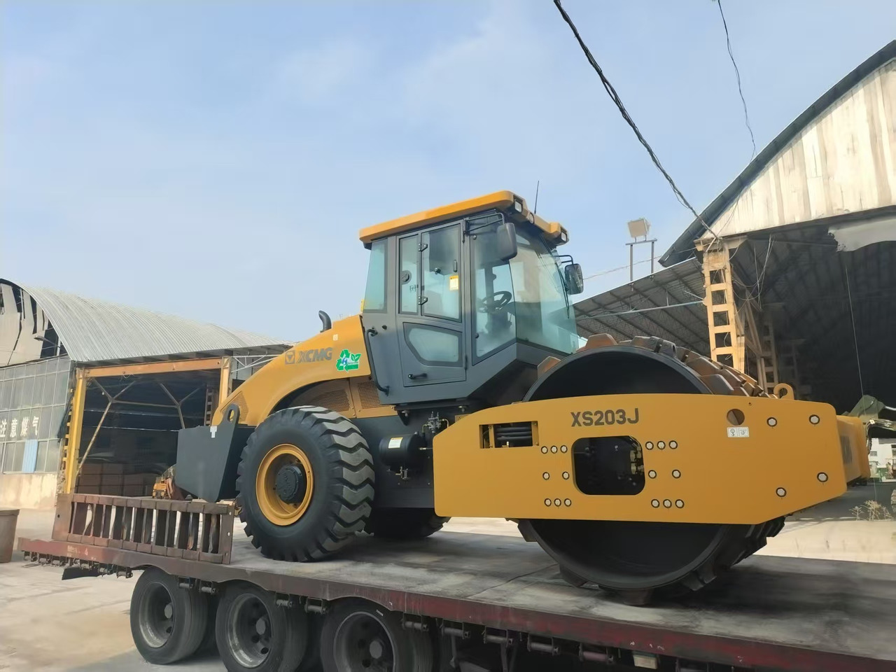XCMG XS203J - Cilindru compactor pentru asfalt: Foto 5 XCMG XS203J - Cilindru compactor pentru asfalt: Foto 5