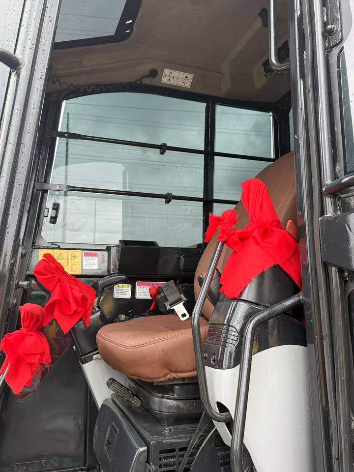 YANMAR VIO80 - Mini excavator: Foto 3 YANMAR VIO80 - Mini excavator: Foto 3