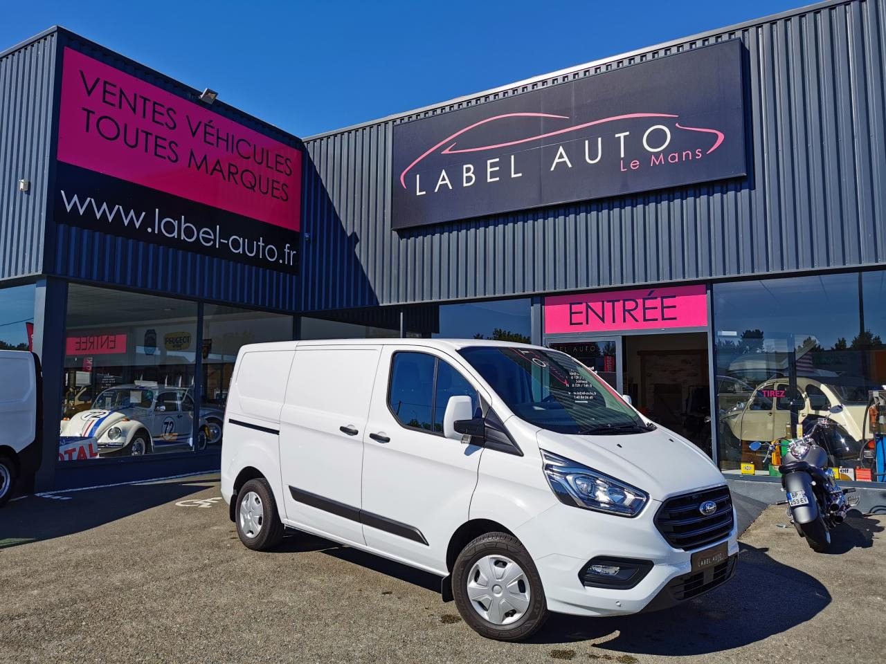 FORD Transit Custom 2.0 EcoBlue mHEV - 130 S&S TRANSIT CUSTOM FOURGON Fourgon 280 L1H1 Trend Business - Dubă: Foto 1 FORD Transit Custom 2.0 EcoBlue mHEV - 130 S&S TRANSIT CUSTOM FOURGON Fourgon 280 L1H1 Trend Business - Dubă: Foto 1