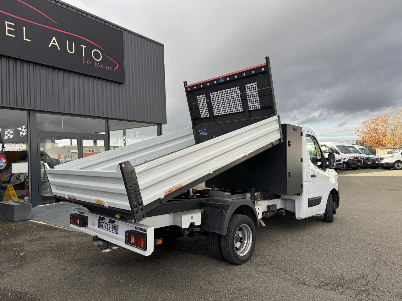 RENAULT MASTER 3T5 BENNE COFFRE RJ 2.3 DCI 130 CH PROPULSION - Autoutilitară basculantă: Foto 5 RENAULT MASTER 3T5 BENNE COFFRE RJ 2.3 DCI 130 CH PROPULSION - Autoutilitară basculantă: Foto 5