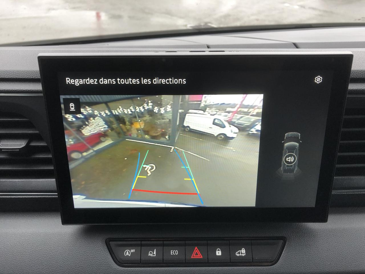 Dubă RENAULT MASTER ADVANCE 3T5 L2H2 2.0 BLUE DCI 150 CH TRACTION: Foto 11 Dubă RENAULT MASTER ADVANCE 3T5 L2H2 2.0 BLUE DCI 150 CH TRACTION: Foto 11