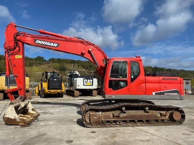Doosan DX 235 LC - Excavator pe şenile: Foto 3 Doosan DX 235 LC - Excavator pe şenile: Foto 3
