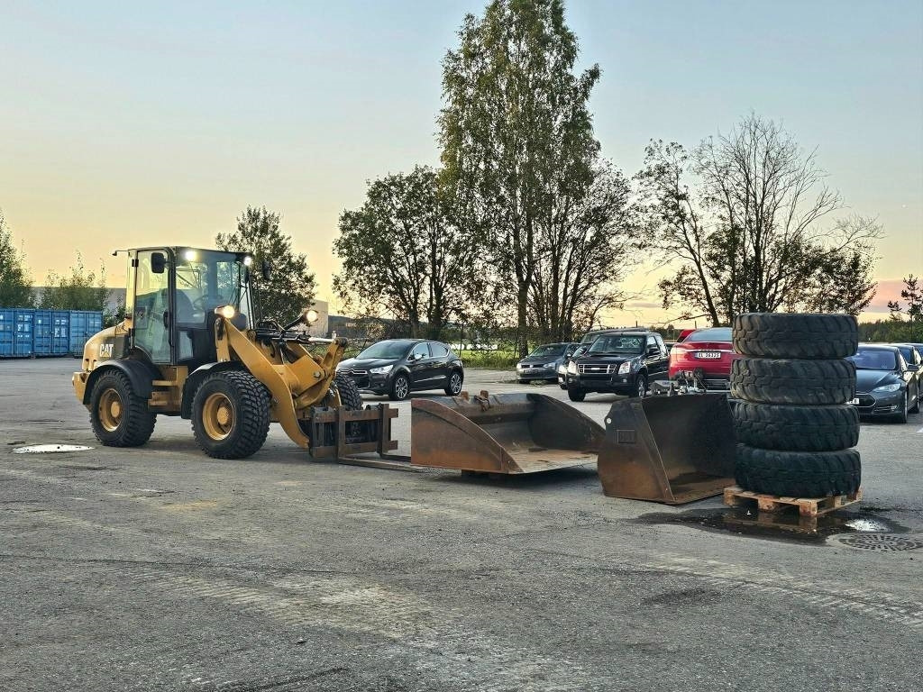 Încărcător frontal pe pneuri CAT 908 H 2: Foto 7 Încărcător frontal pe pneuri CAT 908 H 2: Foto 7