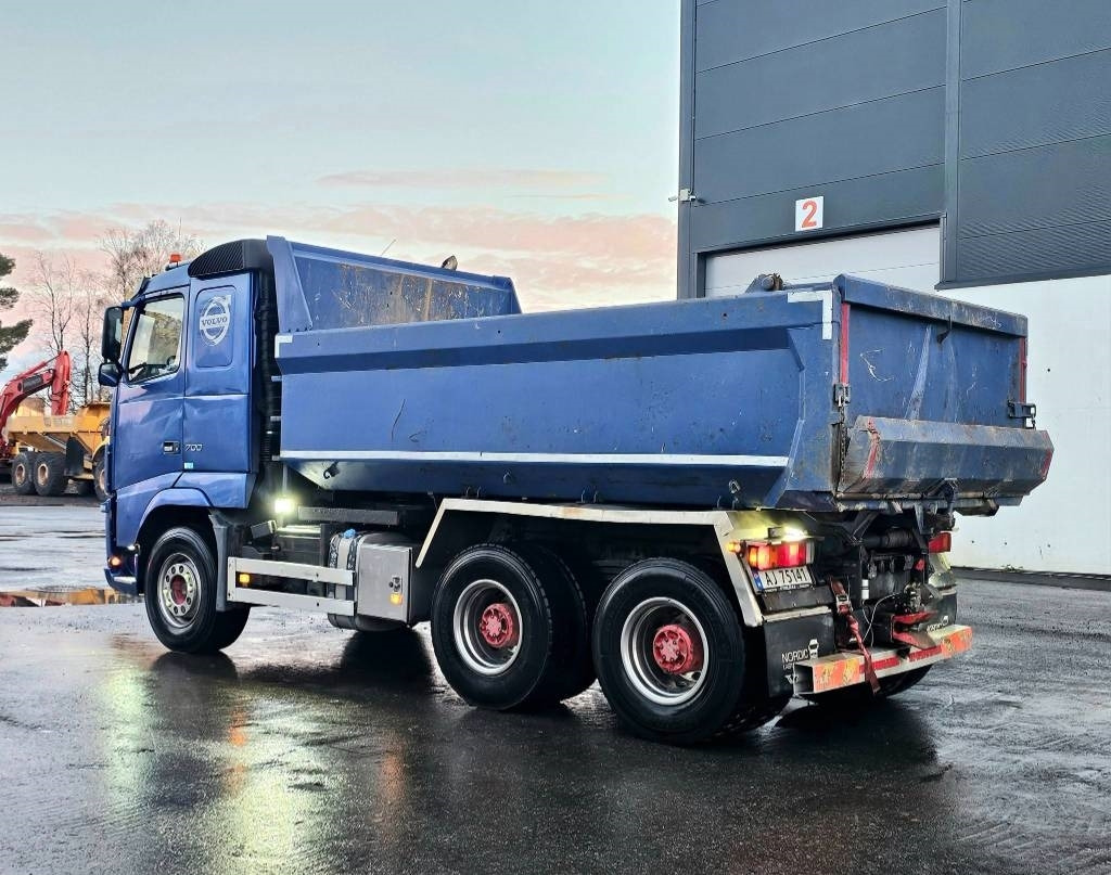 Volvo FH 16 700 - Camion basculantă: Foto 4 Volvo FH 16 700 - Camion basculantă: Foto 4