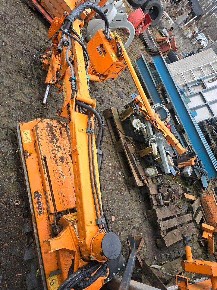 Dücker Randstreifenmäher vom DUA 800 700 Banketmäher Böschungsmäher Auslegemäher für Unimog Mulag Mähausleger - Tocător cu braţ: Foto 4 Dücker Randstreifenmäher vom DUA 800 700 Banketmäher Böschungsmäher Auslegemäher für Unimog Mulag Mähausleger - Tocător cu braţ: Foto 4