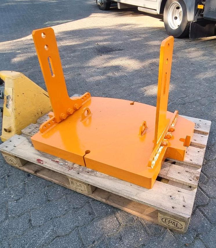 Heckgewicht Unimog 405 U400 U 300 500 400 318 423 427 429 430 530 527 535 Kontergewicht Mulag Mähausleger Böschungsmulcher Dücker - Contragreutate: Foto 3 Heckgewicht Unimog 405 U400 U 300 500 400 318 423 427 429 430 530 527 535 Kontergewicht Mulag Mähausleger Böschungsmulcher Dücker - Contragreutate: Foto 3