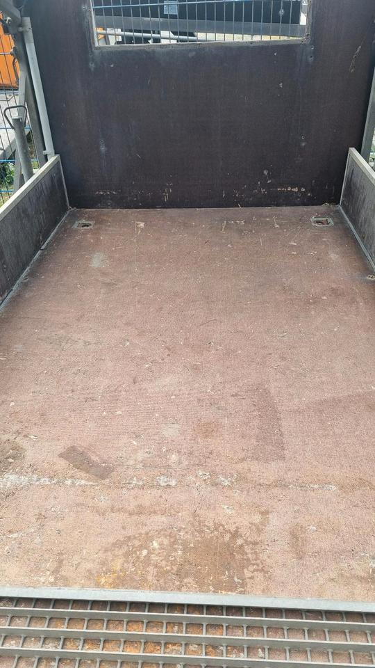 Nissen Absperrtafel VZ616 LED Absperrtafel Sperrwand Verkehrsleittafel Verkehrsleitanhänger Verkehrssicherungsanhänger Leitanhänger Leittafel Verkehrssicherung Nissen Horizont - Remorcă: Foto 4 Nissen Absperrtafel VZ616 LED Absperrtafel Sperrwand Verkehrsleittafel Verkehrsleitanhänger Verkehrssicherungsanhänger Leitanhänger Leittafel Verkehrssicherung Nissen Horizont - Remorcă: Foto 4