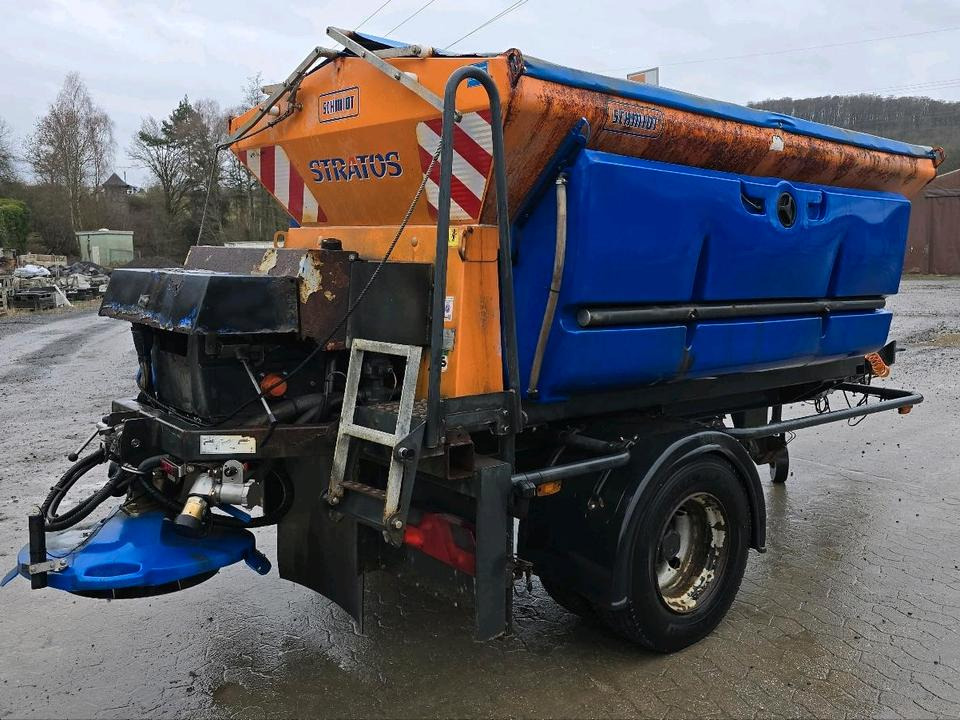 Schmidt Stratos B35-30 AWCLN-490 3,5m3 Salzstreuanhänger Bandstreuer Streuanhänger IMSSF Salzstreuer Winterdienst Streuautomat Streusilo Solestreuer - Sararita: Foto 2 Schmidt Stratos B35-30 AWCLN-490 3,5m3 Salzstreuanhänger Bandstreuer Streuanhänger IMSSF Salzstreuer Winterdienst Streuautomat Streusilo Solestreuer - Sararita: Foto 2