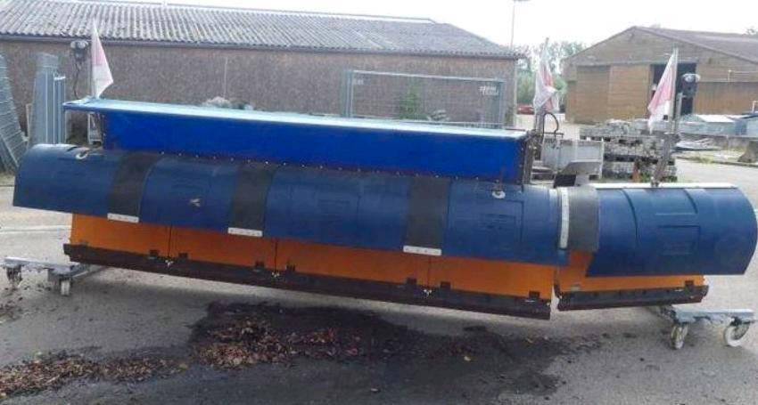 Schneepflug Schmidt ML 51-A 5,1m Schneeschild Schneeschieber Schmidt passend für LKW Autobahn Winterdienst - Plug zapada: Foto 4 Schneepflug Schmidt ML 51-A 5,1m Schneeschild Schneeschieber Schmidt passend für LKW Autobahn Winterdienst - Plug zapada: Foto 4