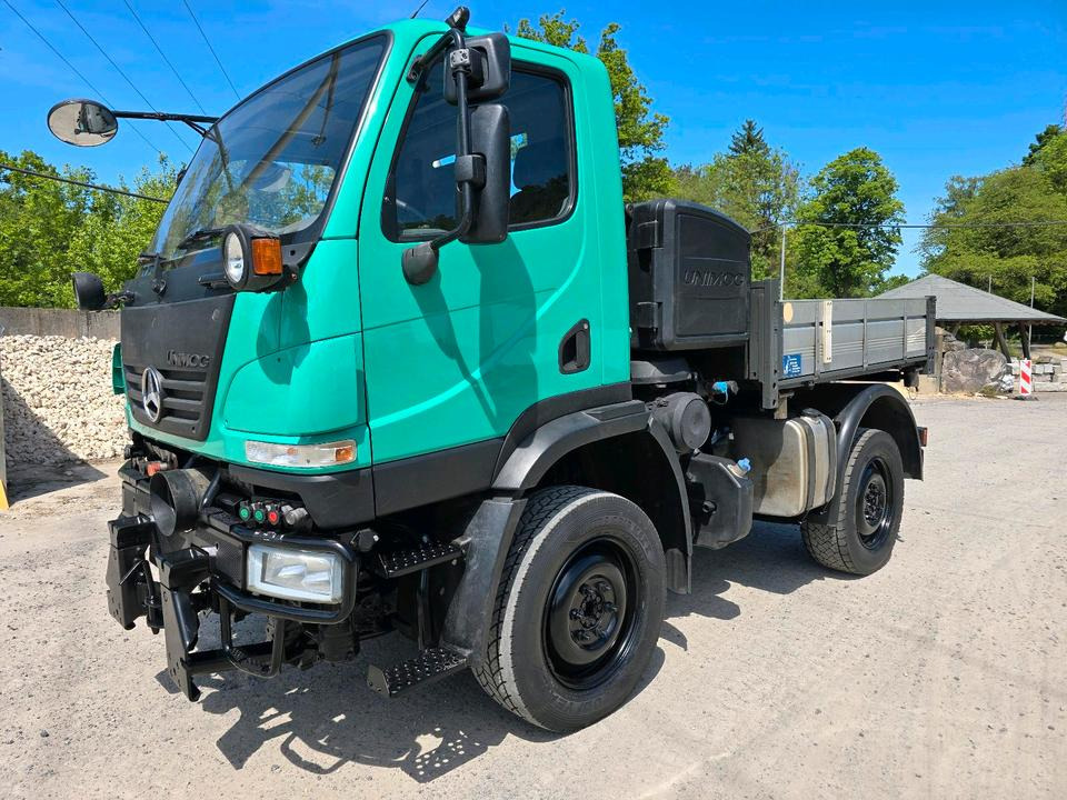 Unimog 405 U20 Mercedes-Benz Bluetec 4 U 20 290 300 400 500 UGE UGN - Camion platformă: Foto 1 Unimog 405 U20 Mercedes-Benz Bluetec 4 U 20 290 300 400 500 UGE UGN - Camion platformă: Foto 1
