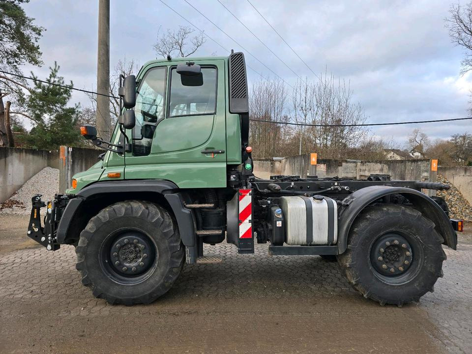 Unimog U400 AGRAR 405/10 405/12 NKS-Z-UGN-43K Mercedes-Benz UGE UGN LOF U 300 400 500 - Camion şasiu, Maşina comunala: Foto 5 Unimog U400 AGRAR 405/10 405/12 NKS-Z-UGN-43K Mercedes-Benz UGE UGN LOF U 300 400 500 - Camion şasiu, Maşina comunala: Foto 5