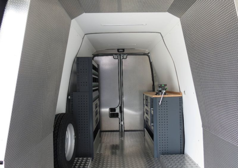 Comet IZOLACJA 46kV Podnośnik koszowy 14/2/8 JIB do pracy pod napięciem zamontowany na VAN 5,2 t - Camion cu nacela: Foto 2 Comet IZOLACJA 46kV Podnośnik koszowy 14/2/8 JIB do pracy pod napięciem zamontowany na VAN 5,2 t - Camion cu nacela: Foto 2