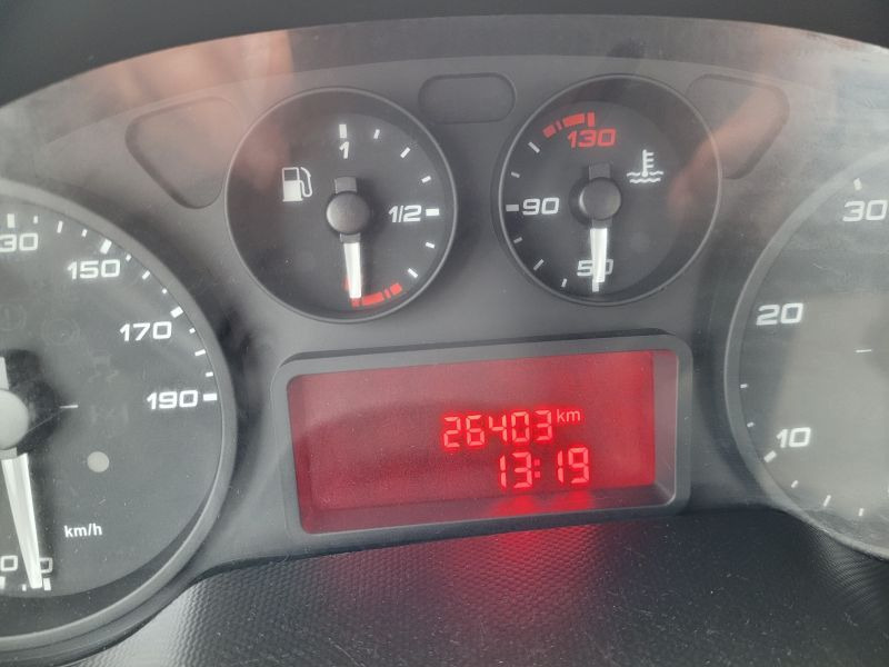 Iveco Daily 35S12 podnośnik koszowy 17 m CTE B-Lift 17 - Camion cu nacela: Foto 5 Iveco Daily 35S12 podnośnik koszowy 17 m CTE B-Lift 17 - Camion cu nacela: Foto 5