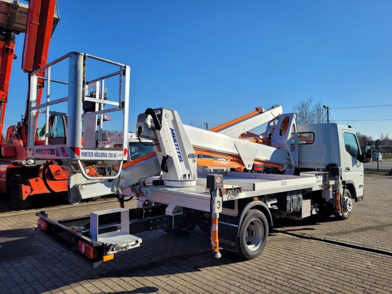 Mitsubishi Canter Fuso 3C13 podnośnik koszowy 20 m Multitel MXE200 bucket truck boom lift - Camion cu nacela: Foto 4 Mitsubishi Canter Fuso 3C13 podnośnik koszowy 20 m Multitel MXE200 bucket truck boom lift - Camion cu nacela: Foto 4