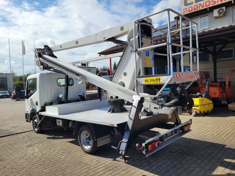 Nissan Cabstar NT400 podnośnik koszowy 18 m Oil&Steel Snake 189 bucket truck boom lift - Camion cu nacela: Foto 5 Nissan Cabstar NT400 podnośnik koszowy 18 m Oil&Steel Snake 189 bucket truck boom lift - Camion cu nacela: Foto 5