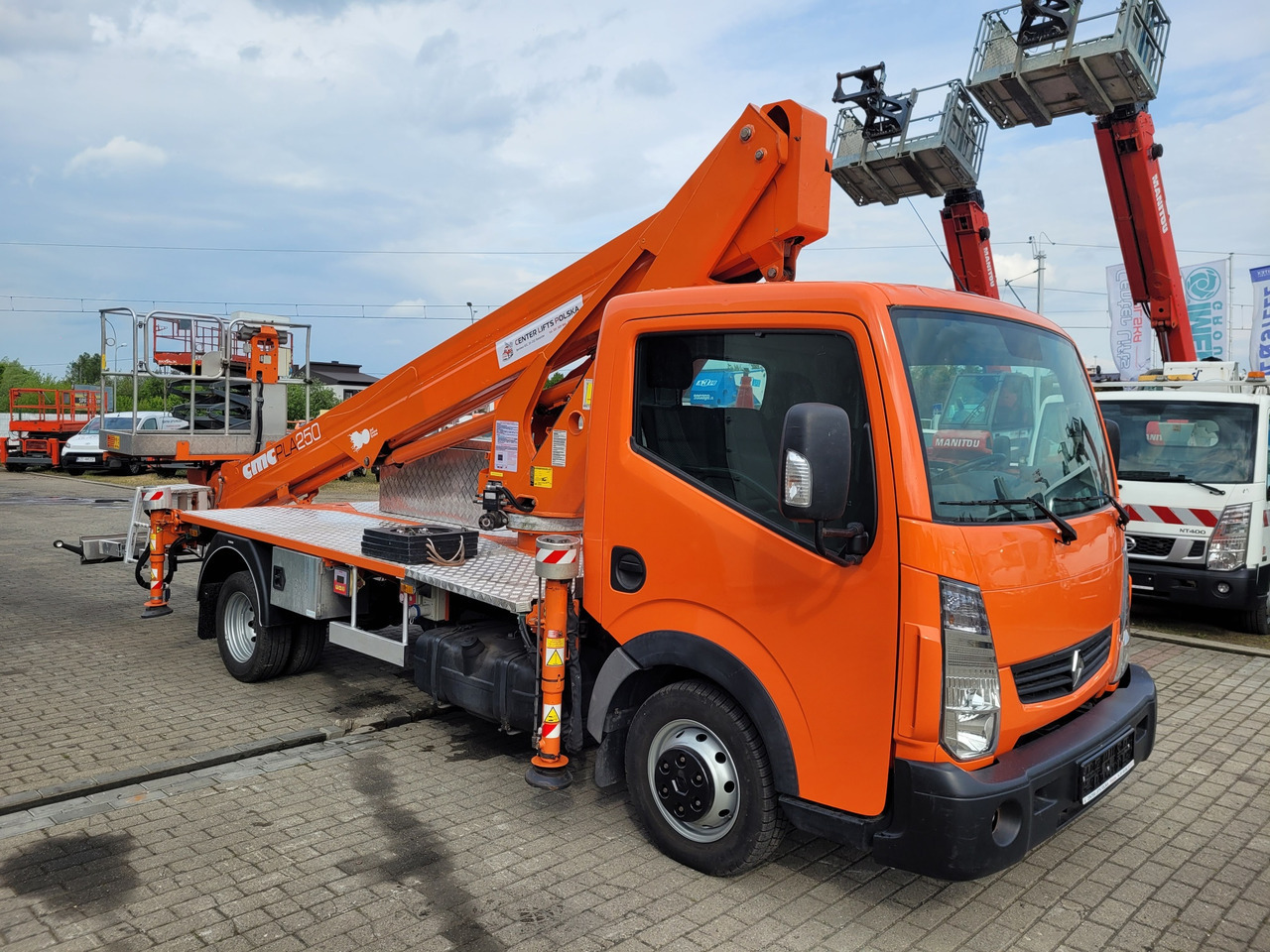 Renault Maxity podnośnik koszowy 25 m CMC PLA250 bucket truck boom lift - Camion cu nacela: Foto 3 Renault Maxity podnośnik koszowy 25 m CMC PLA250 bucket truck boom lift - Camion cu nacela: Foto 3