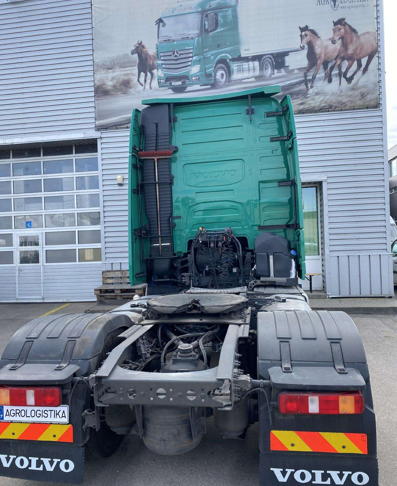 Volvo FH460 - Cap tractor: Foto 4 Volvo FH460 - Cap tractor: Foto 4