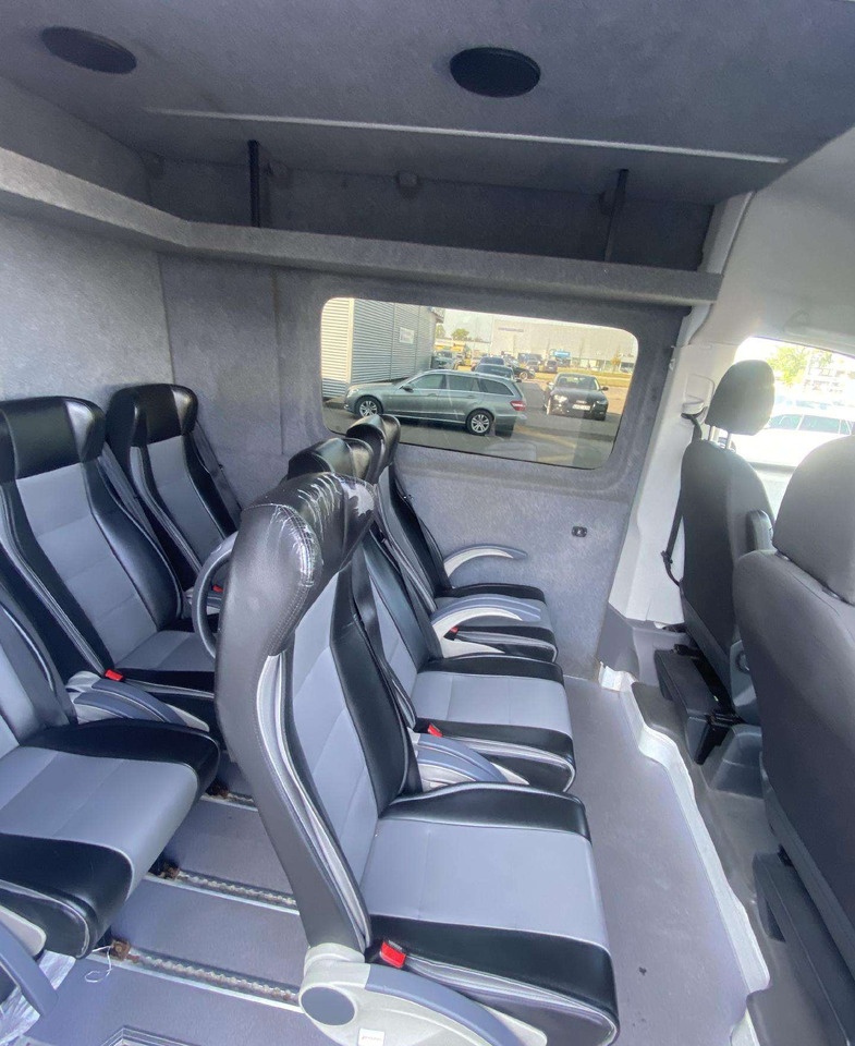 Autoutilitară cabină dublă MAN TGE: Foto 12