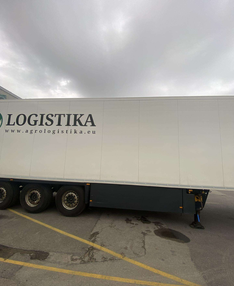 Schmitz SCHMITZ SKO 7cm 2DECK - Semiremorcă frigider: Foto 3 Schmitz SCHMITZ SKO 7cm 2DECK - Semiremorcă frigider: Foto 3