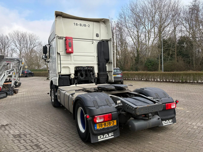 DAF XF 460 4x2 / ADR I II III KLASSE / HOLLAND TRUCK / APK - TUV JANUARI 2026 - Cap tractor: Foto 3 DAF XF 460 4x2 / ADR I II III KLASSE / HOLLAND TRUCK / APK - TUV JANUARI 2026 - Cap tractor: Foto 3