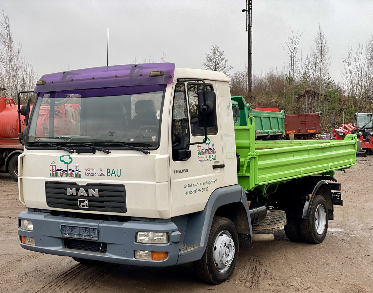MAN LE - Camion basculantă: Foto 4 MAN LE - Camion basculantă: Foto 4