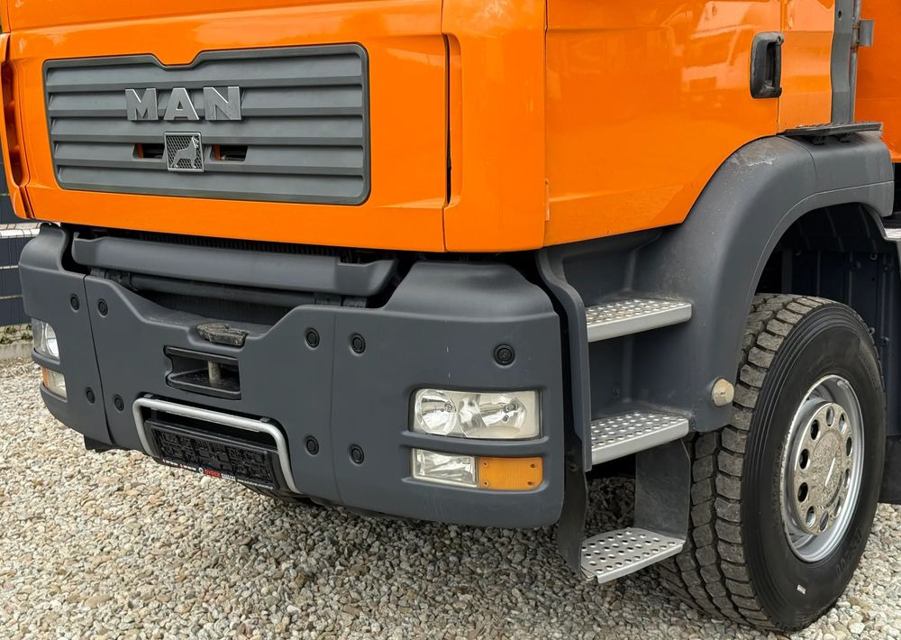 MAN * TGA 26.460 MAN * Kiper / Wywrotka * 6x4 * Bordmatik * Bardzo Dobry Stan - Camion basculantă: Foto 3 MAN * TGA 26.460 MAN * Kiper / Wywrotka * 6x4 * Bordmatik * Bardzo Dobry Stan - Camion basculantă: Foto 3