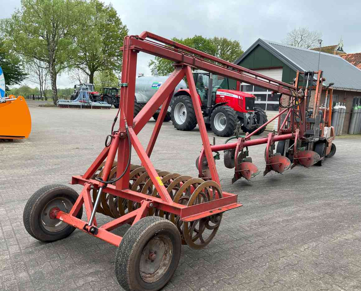 Kverneland 4 schaar ploeg + Evers vorenpakker grondbewerking - Plug: Foto 3 Kverneland 4 schaar ploeg + Evers vorenpakker grondbewerking - Plug: Foto 3