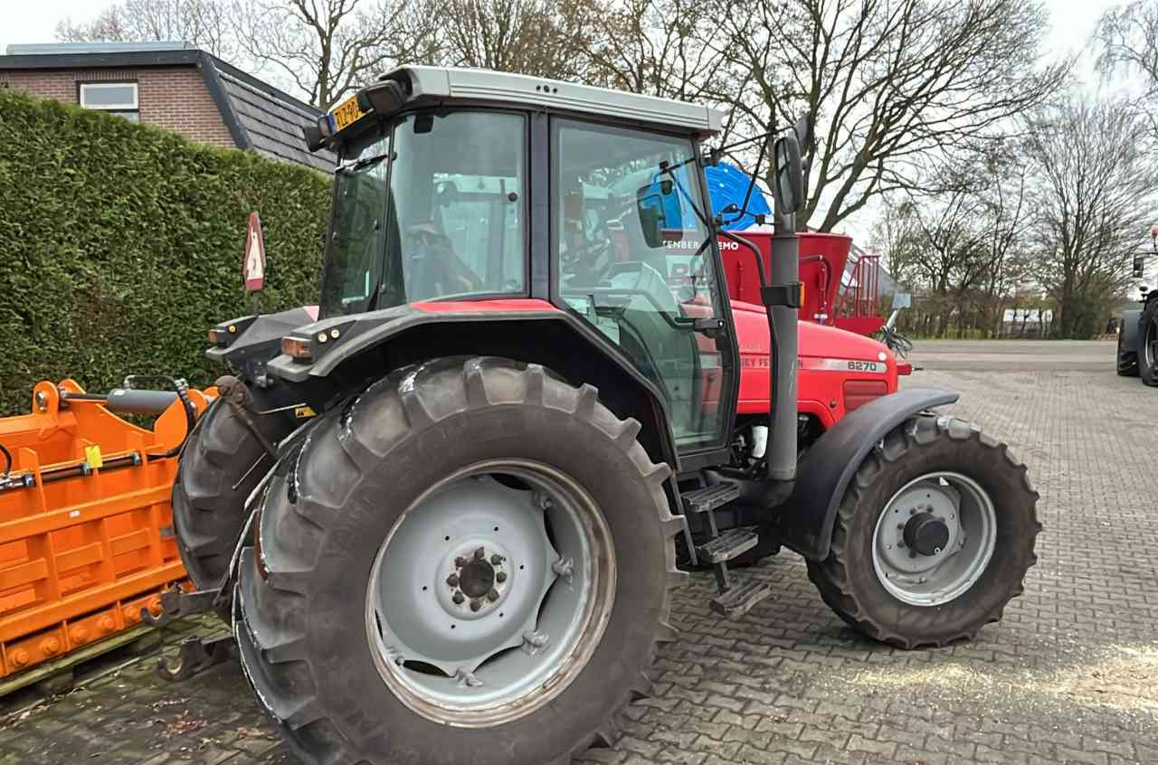 Massey Ferguson 6270 Dynashift tractoren - Tractor agricol: Foto 4 Massey Ferguson 6270 Dynashift tractoren - Tractor agricol: Foto 4