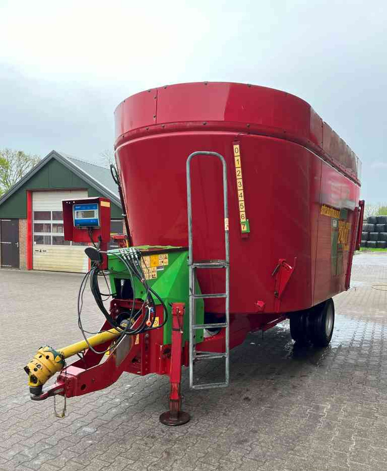 Strautmann Verti-Mix 2401 Voermengwagen, voerwagen, mixer, voermachines - Remorcă distribuit furaje: Foto 4 Strautmann Verti-Mix 2401 Voermengwagen, voerwagen, mixer, voermachines - Remorcă distribuit furaje: Foto 4