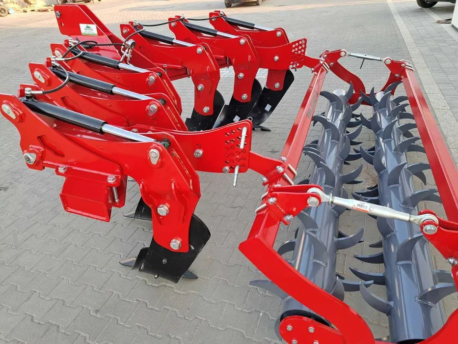 Głębosz AMJ Agro 6 łap non-stop hydrauliczne zabezpieczenie LEASING - Scarificator: Foto 4 Głębosz AMJ Agro 6 łap non-stop hydrauliczne zabezpieczenie LEASING - Scarificator: Foto 4