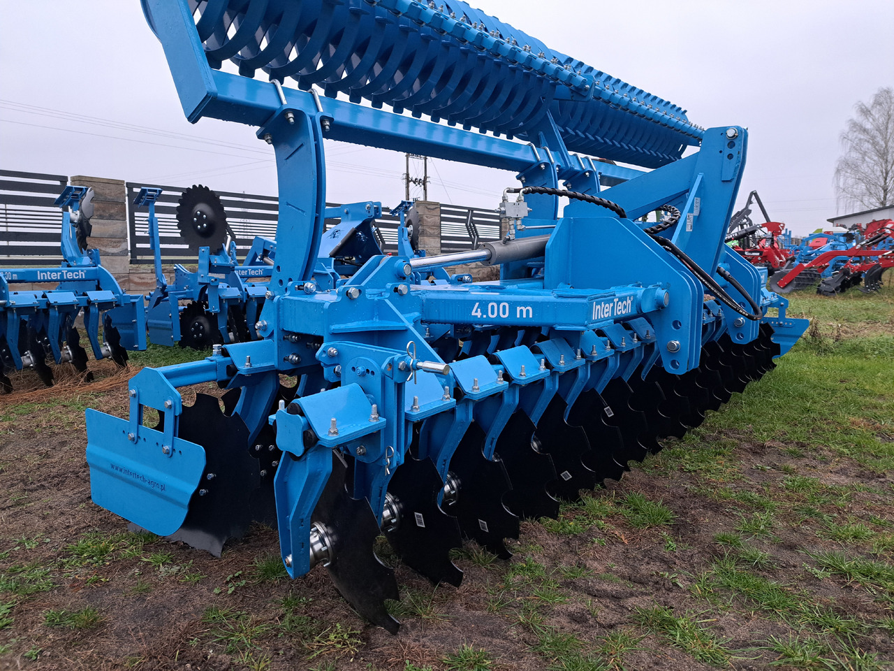 INTER-TECH 4.0m - Grapă cu discuri: Foto 2 INTER-TECH 4.0m - Grapă cu discuri: Foto 2