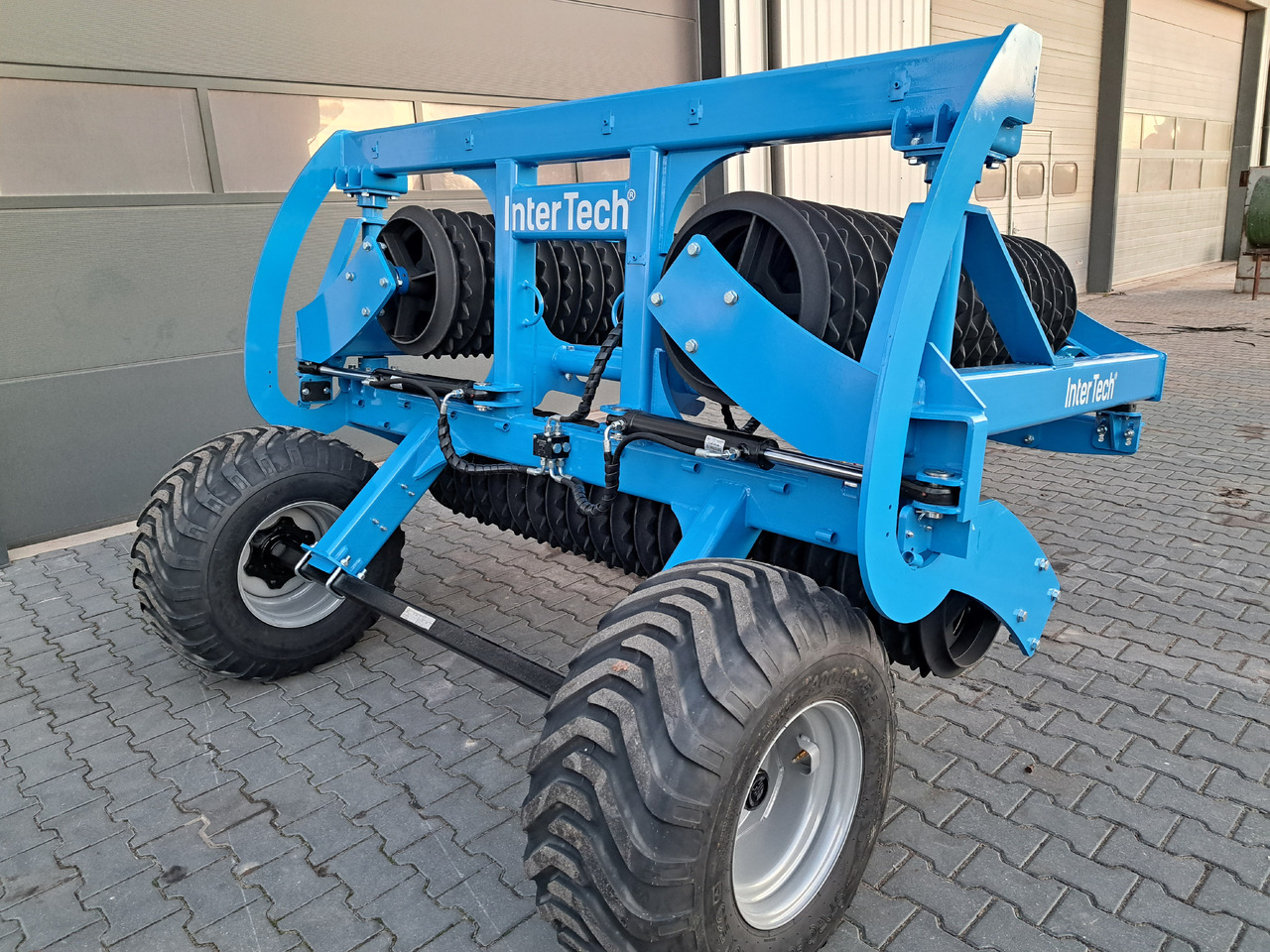 INTER-TECH 5.3m - Compactor agricola: Foto 2 INTER-TECH 5.3m - Compactor agricola: Foto 2