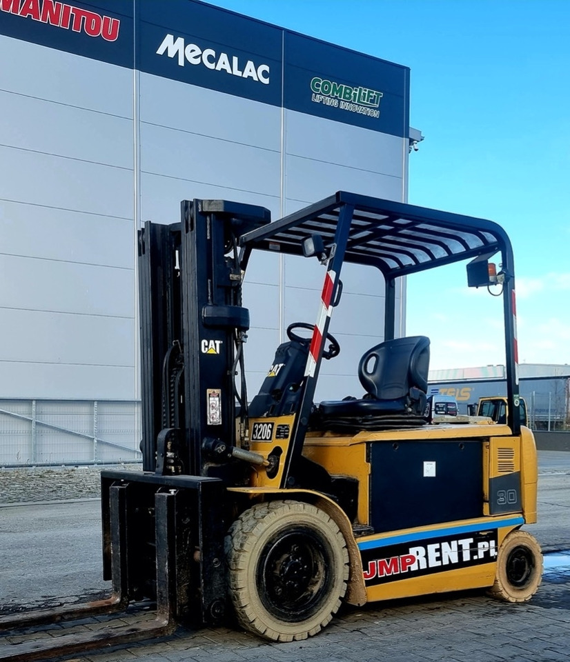 CAT EP 30 K PAC BATTERY YOM2021 - Electrostivuitor: Foto 3 CAT EP 30 K PAC BATTERY YOM2021 - Electrostivuitor: Foto 3
