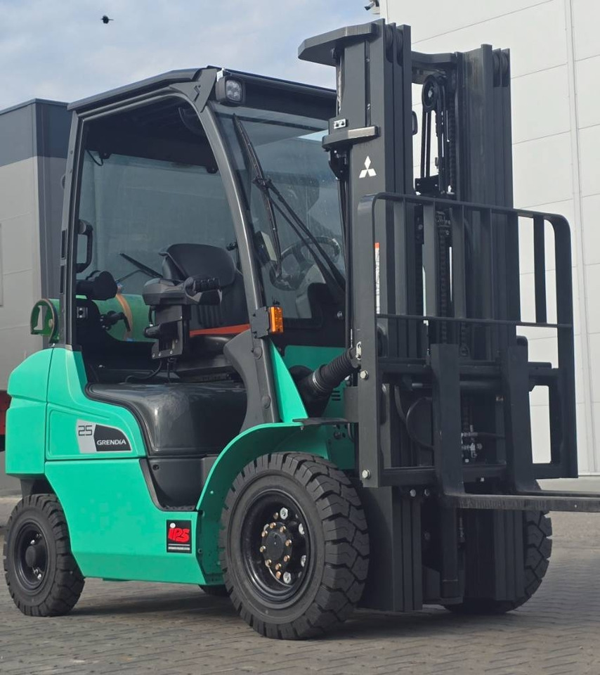 Mitsubishi FG 25 N DEMO like NEW - Stivuitor GPL: Foto 5 Mitsubishi FG 25 N DEMO like NEW - Stivuitor GPL: Foto 5