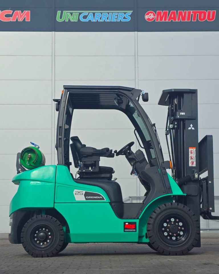 Mitsubishi FG 25 N DEMO like NEW - Stivuitor GPL: Foto 3 Mitsubishi FG 25 N DEMO like NEW - Stivuitor GPL: Foto 3