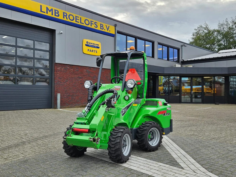 Mini încărcător pe şenile Avant 423 mini-shovel: Foto 7