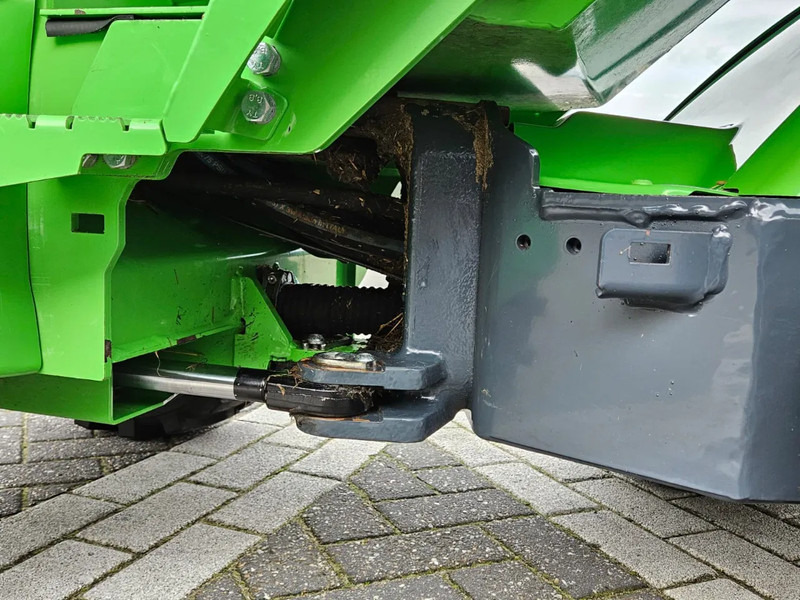 Mini încărcător pe şenile Avant 423 mini-shovel: Foto 16