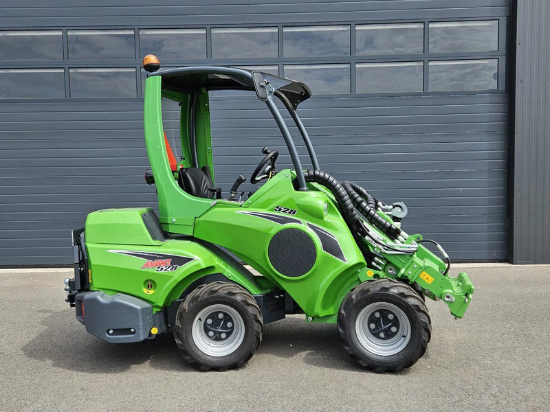 Avant 528 Rental mini-shovel - Mini încărcător pe şenile: Foto 2 Avant 528 Rental mini-shovel - Mini încărcător pe şenile: Foto 2