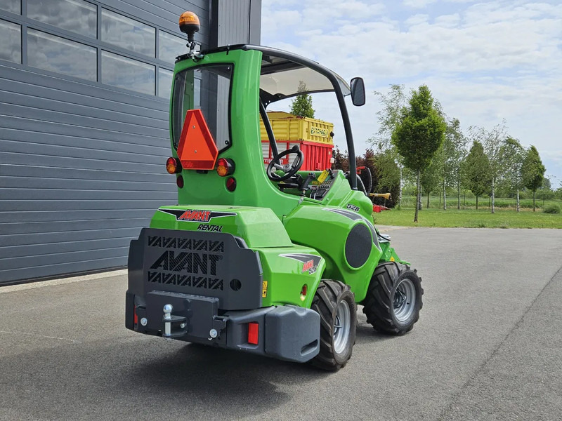 Avant 528 Rental mini-shovel - Mini încărcător pe şenile: Foto 4 Avant 528 Rental mini-shovel - Mini încărcător pe şenile: Foto 4