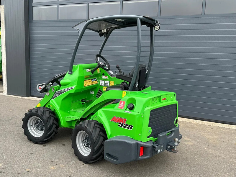 Avant 528 mini-shovel - Mini încărcător pe şenile: Foto 4 Avant 528 mini-shovel - Mini încărcător pe şenile: Foto 4