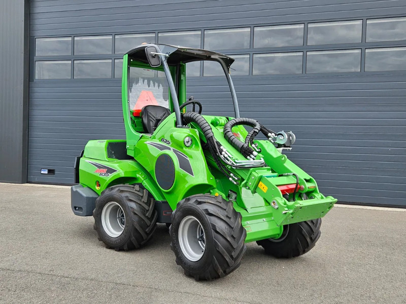 Avant 635i Rental mini-shovel - Mini încărcător pe şenile: Foto 1 Avant 635i Rental mini-shovel - Mini încărcător pe şenile: Foto 1