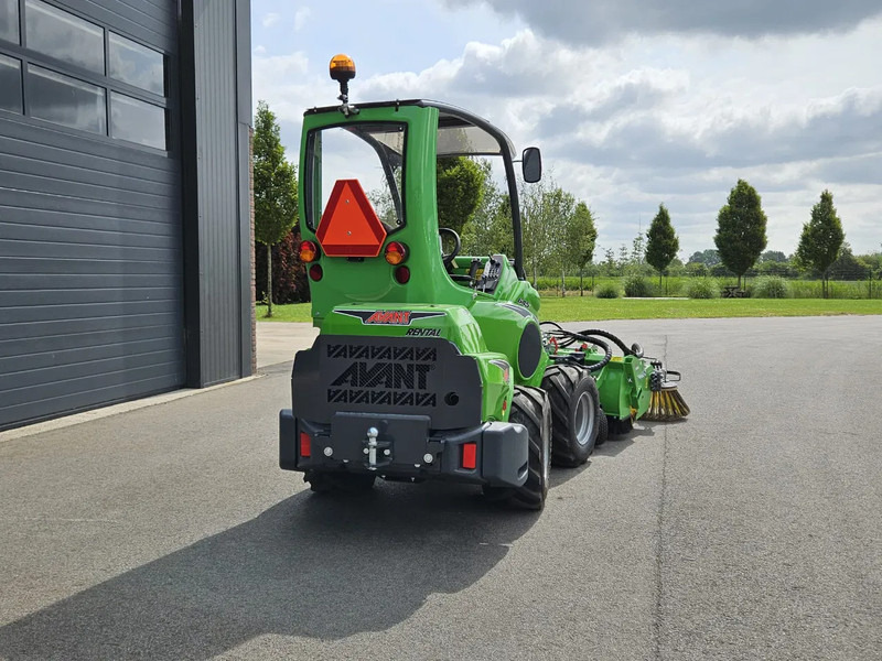 Avant 645i Rental mini-shovel - Mini încărcător pe şenile: Foto 5 Avant 645i Rental mini-shovel - Mini încărcător pe şenile: Foto 5