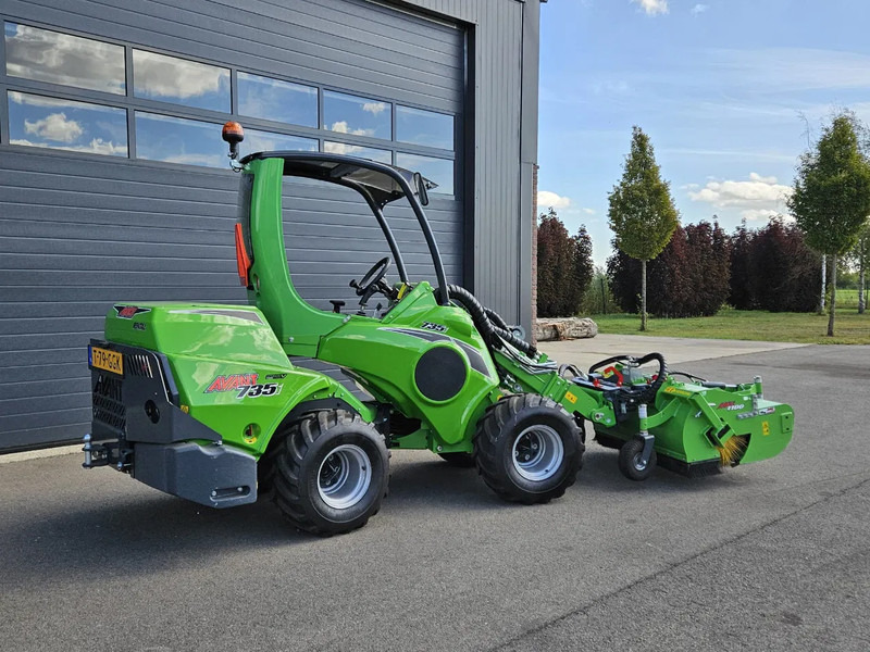 Avant 735i Rental mini-shovel - Mini încărcător pe şenile: Foto 3 Avant 735i Rental mini-shovel - Mini încărcător pe şenile: Foto 3