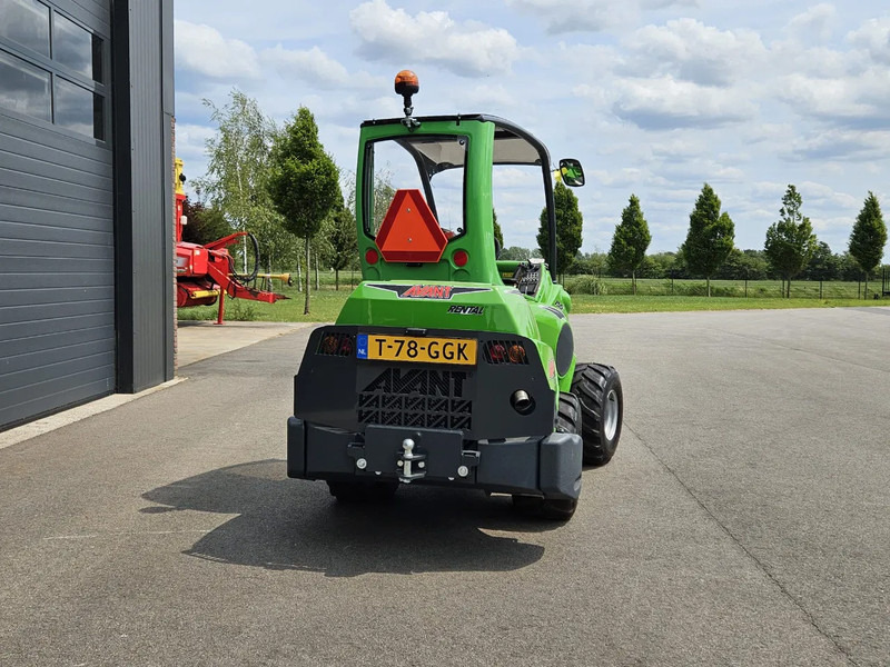 Avant 755i Rental mini-shovel - Mini încărcător pe şenile: Foto 5 Avant 755i Rental mini-shovel - Mini încărcător pe şenile: Foto 5